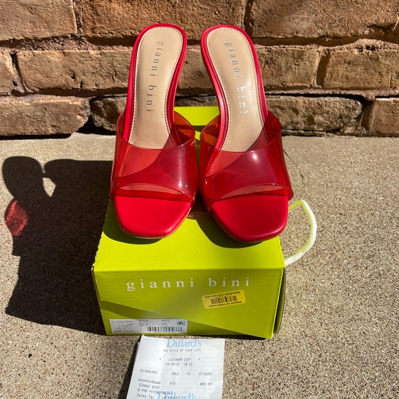 Red Slipper Heels - Picture 3 of 4